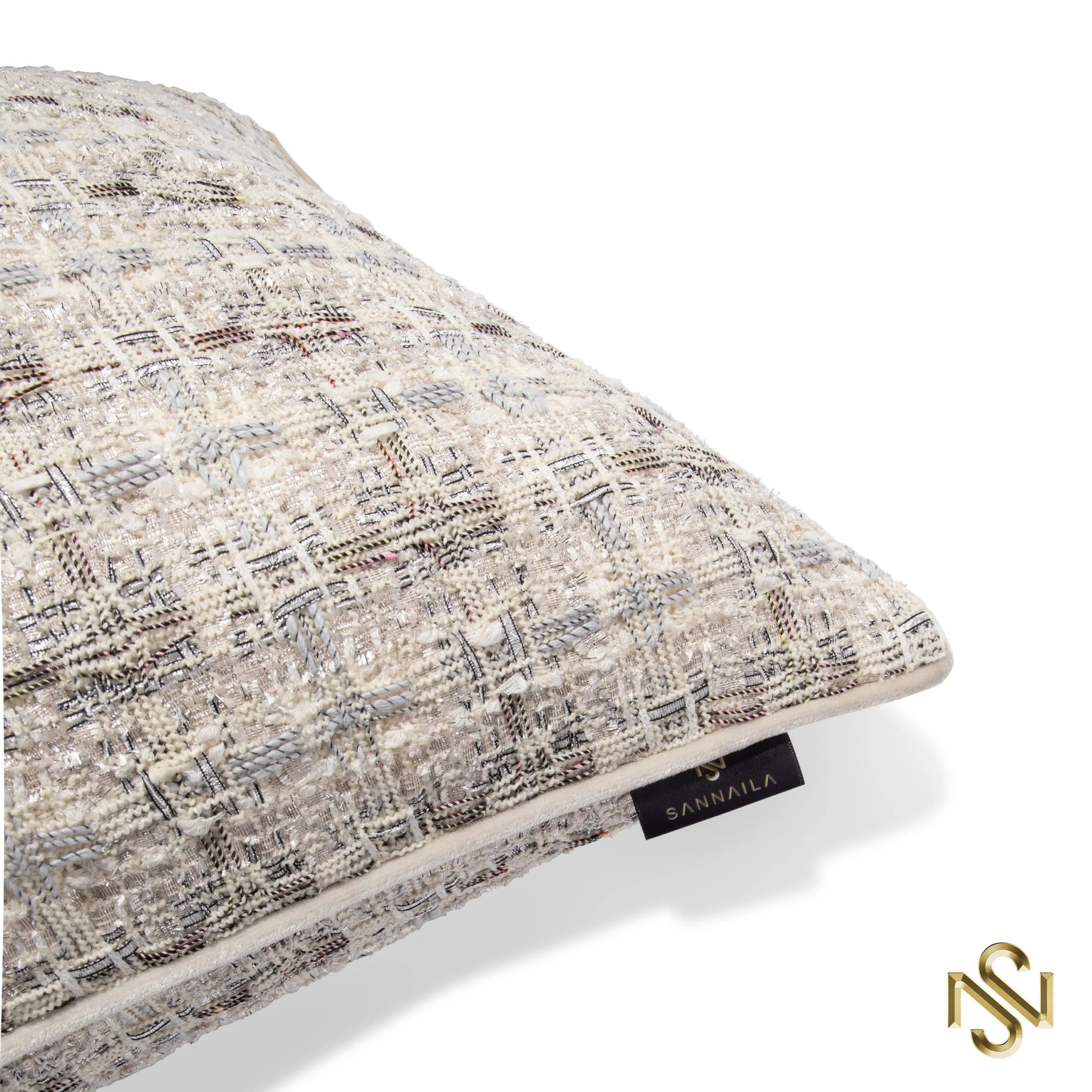 Sierkussen Mademoiselle